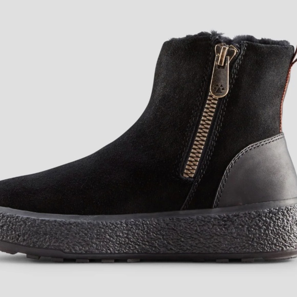 Cougar Broom Suede Genuine Lambswool Waterproof Winter Boot - black - Picture 6 of 9